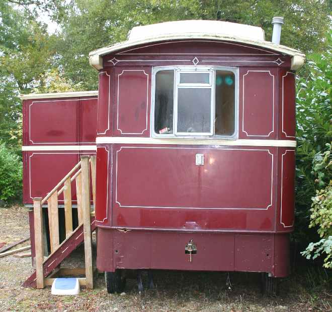 Traditional Gypsy Caravan Showmans Wagon side or end view