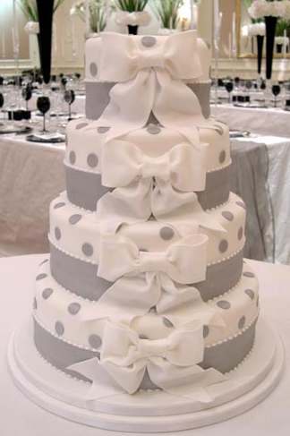 Wedding cake multi-layered white icing