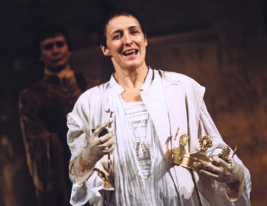 Fiona Shaw, playing Richard the second - Shakespeare